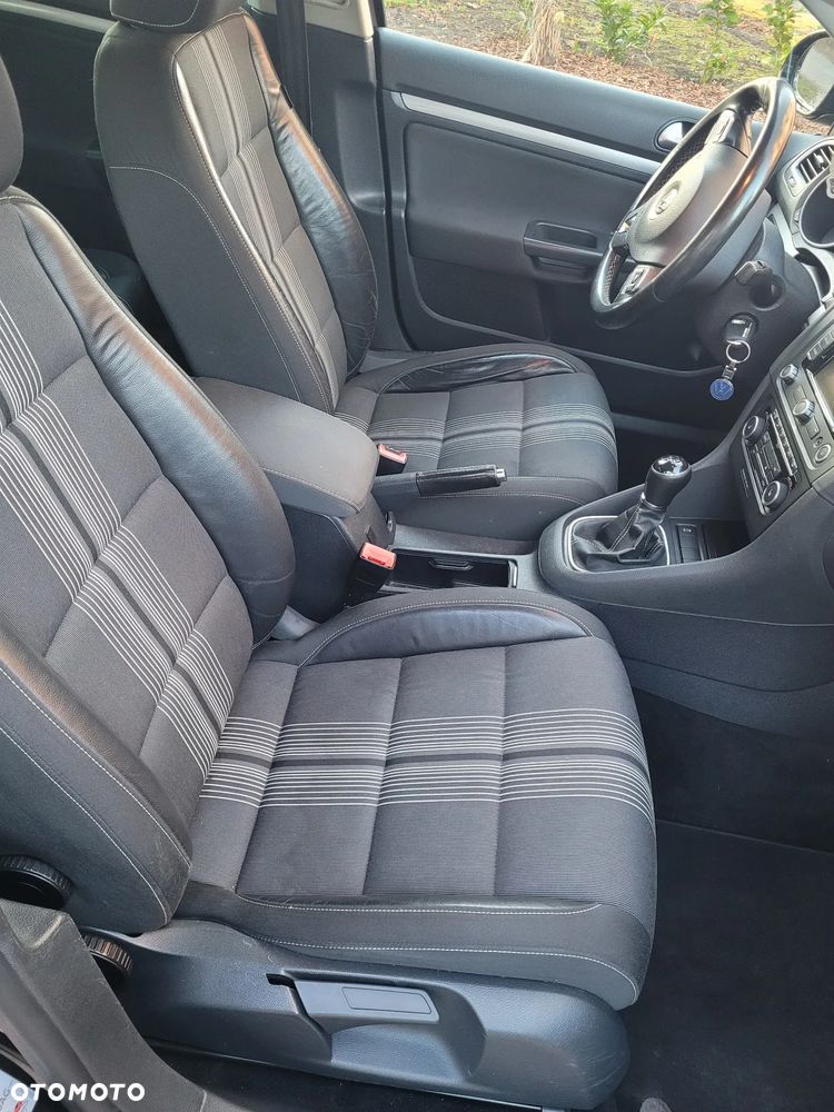 Volkswagen Golf Variant 1.6 TDI DPF MATCH - 18