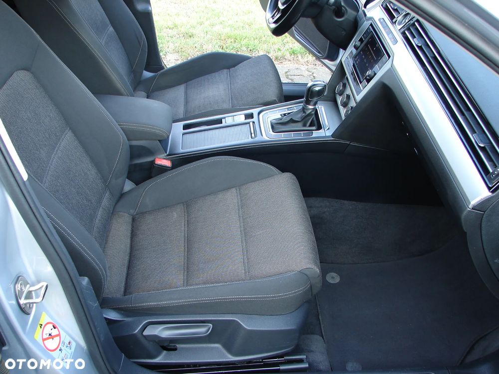 Volkswagen Passat 1.4 TSI ACT (BlueMotion Technology) DSG Comfortline - 15