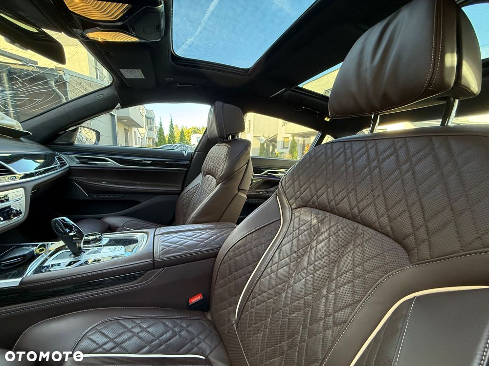 BMW Seria 7 740Ld xDrive sport - 13