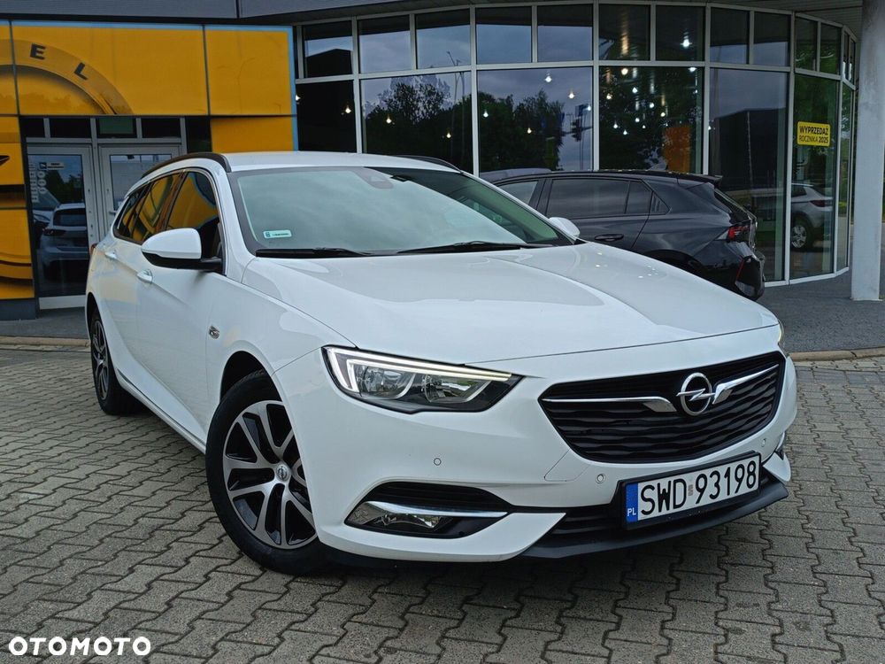 Opel Insignia - 4
