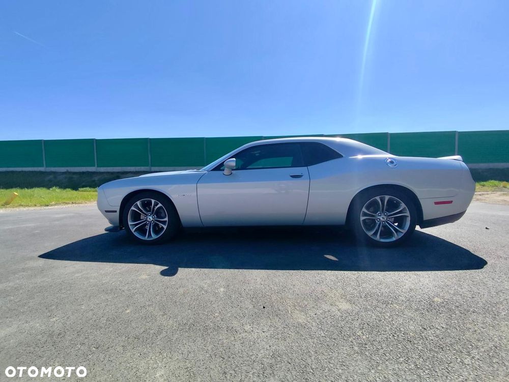 Dodge Challenger 5.7 R/T - 16