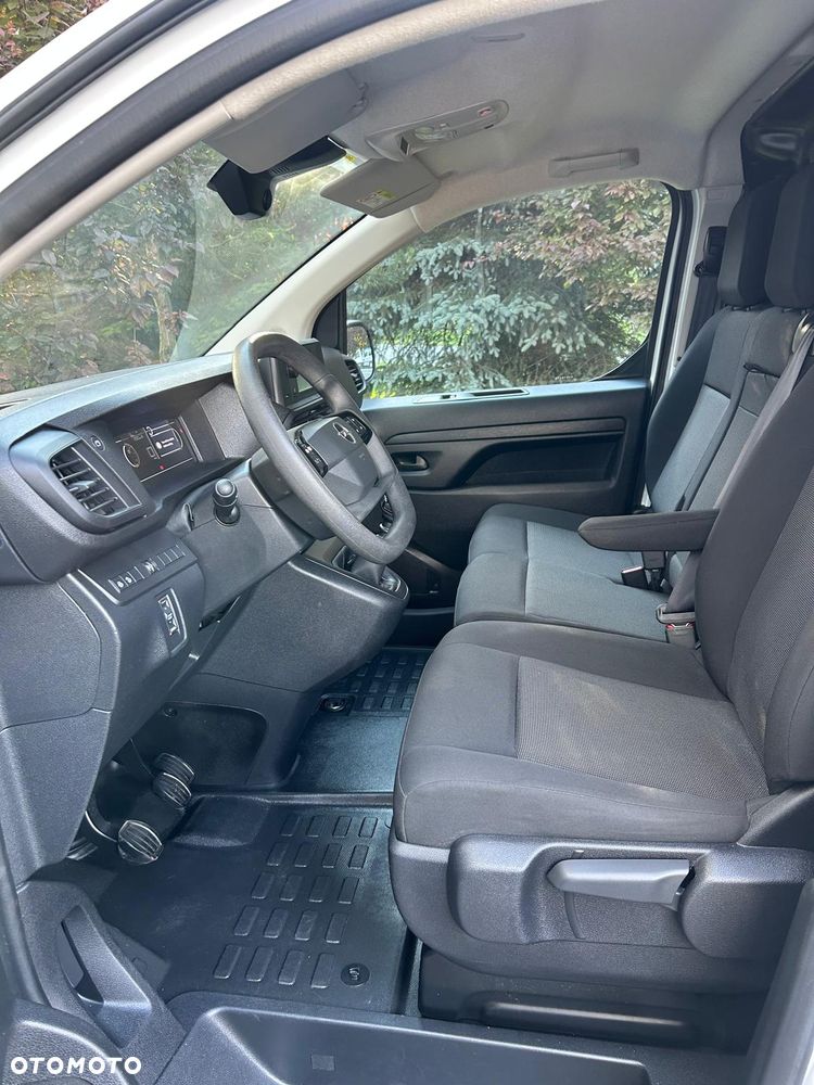 Opel Vivaro - 19
