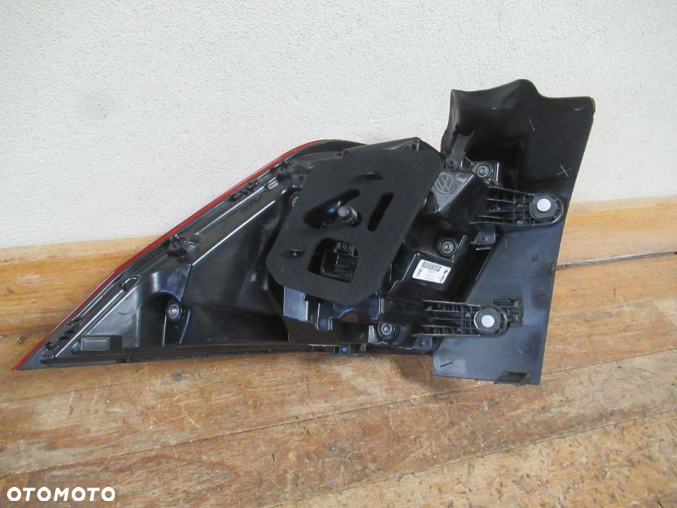 LAMPA TYLNA TYŁ PRAWA LEWA VW TIGUAN II 2 LIFT IQ.LIGHT 5NA 2020- - 12