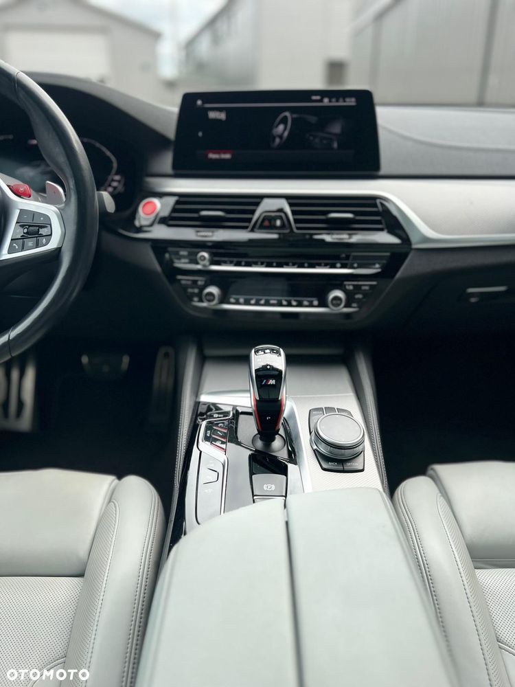 BMW M5 - 16
