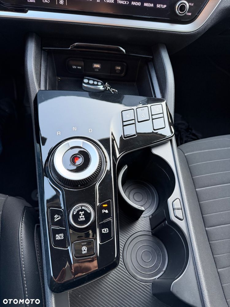 Kia Sportage 1.6 T-GDI AWD Eco-Dyn.+ (48V M-H) DCT Spirit - 25