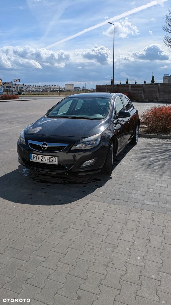 Opel Astra 1.4 Turbo Sport - 2