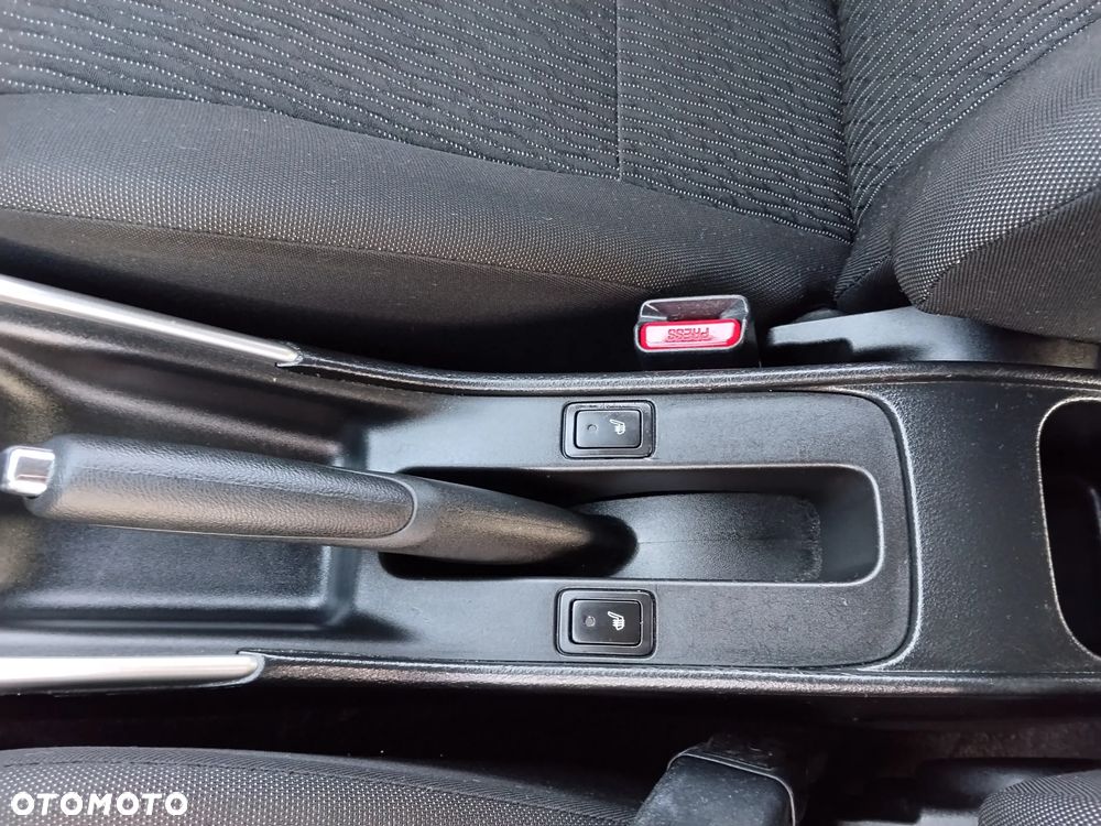 Suzuki Baleno - 22