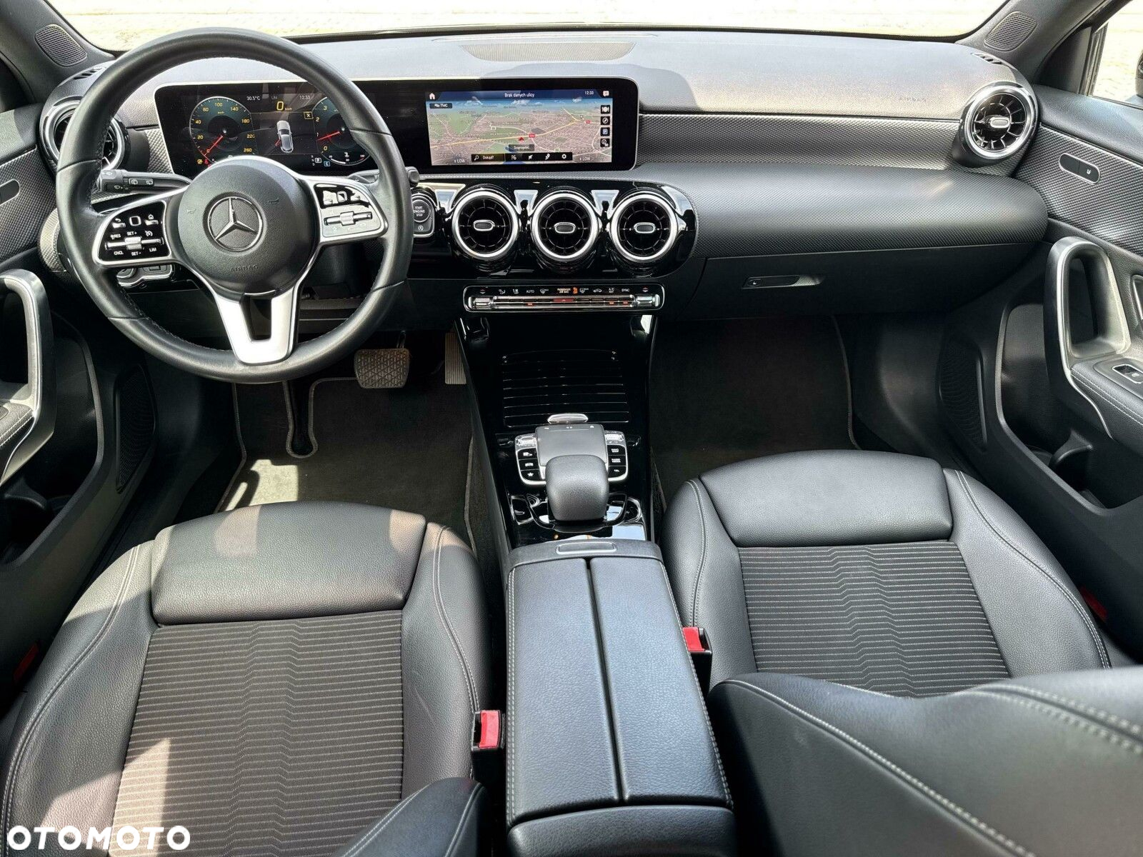 Mercedes-Benz Klasa A 250 Progressive 7G-DCT - 19