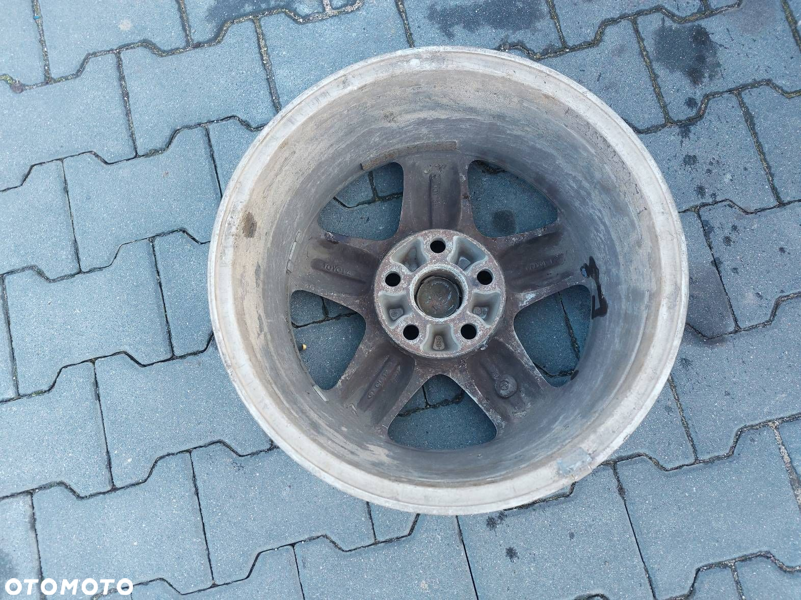 FELGA ALUMINIOWA TOYOTA RAV4 7X16 5X114.3 60.1 FI - 3