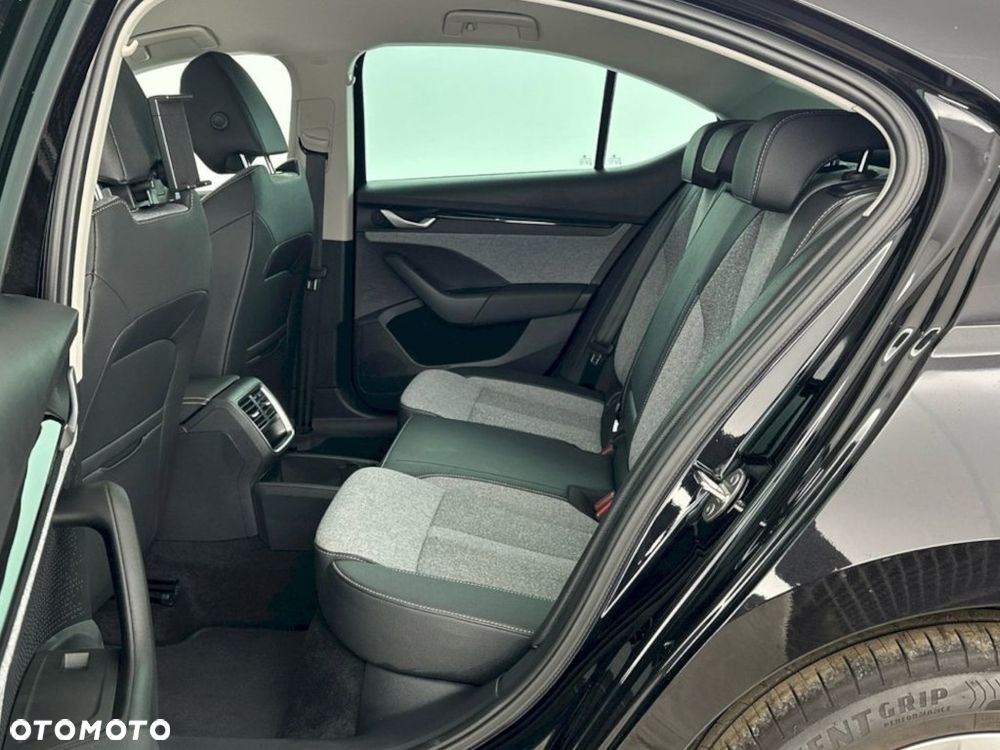 Skoda Octavia 1.5 TSI mHEV Drive Selection DSG - 28