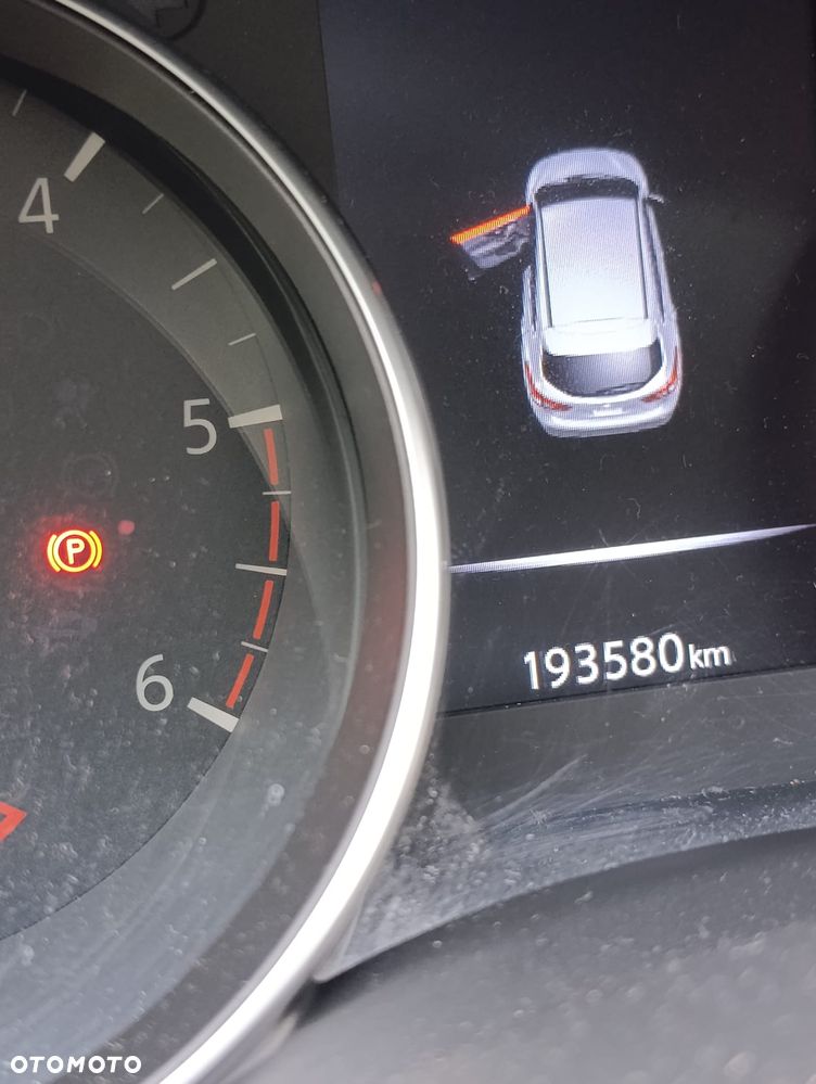 Nissan Qashqai 1.6 dCi DPF Start/Stop 360 - 9