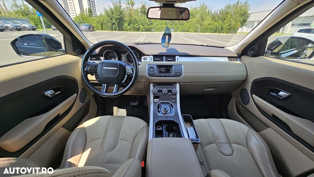 Land Rover Range Rover Evoque - 11