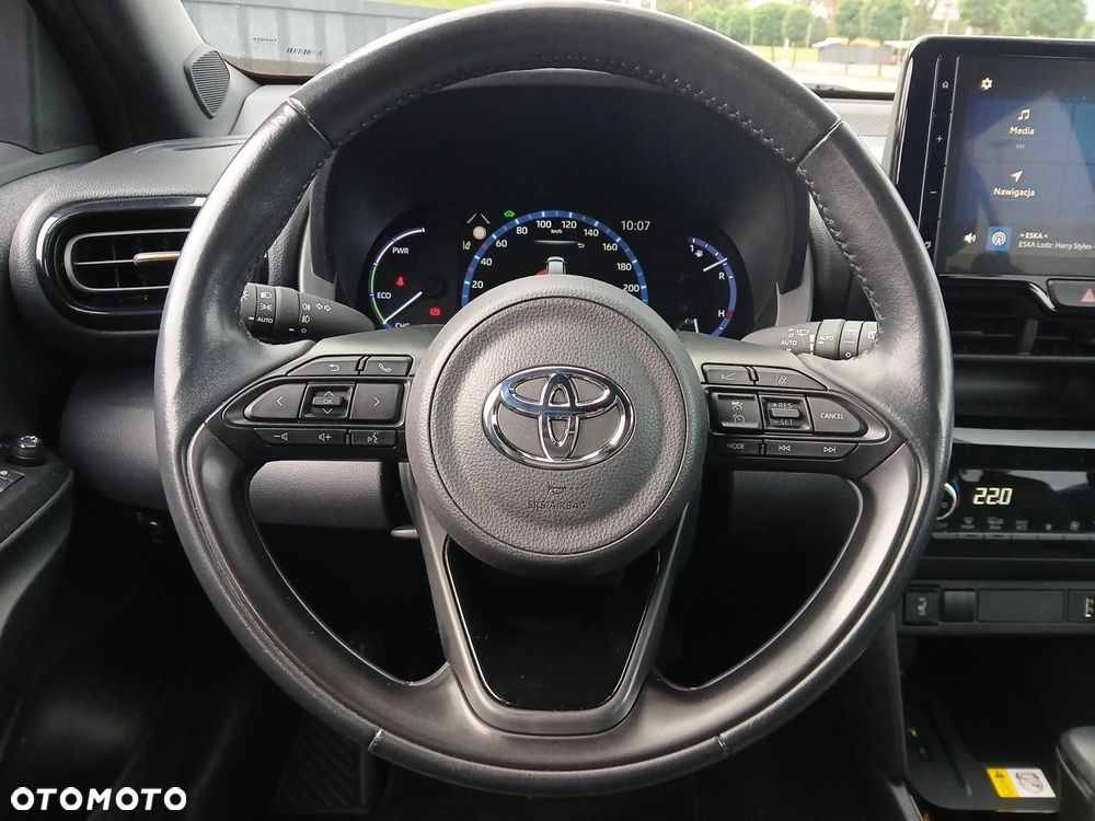 Toyota Yaris Cross Hybrid 1.5 Premiere Edition - 29