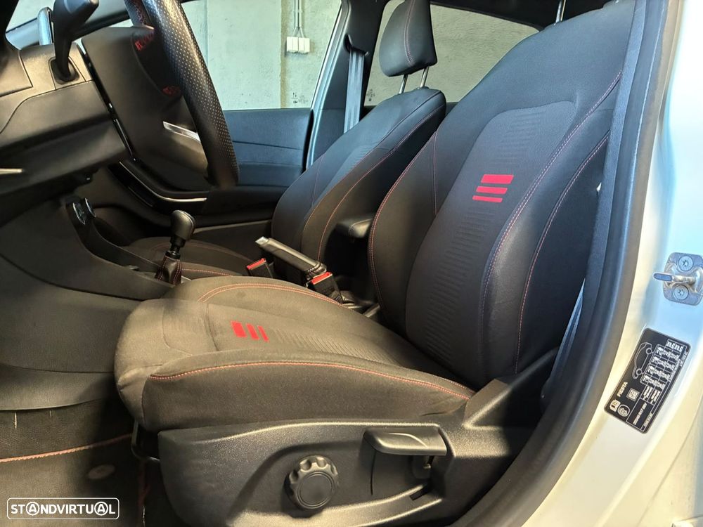 Ford Fiesta 1.0 EcoBoost ST-Line - 17