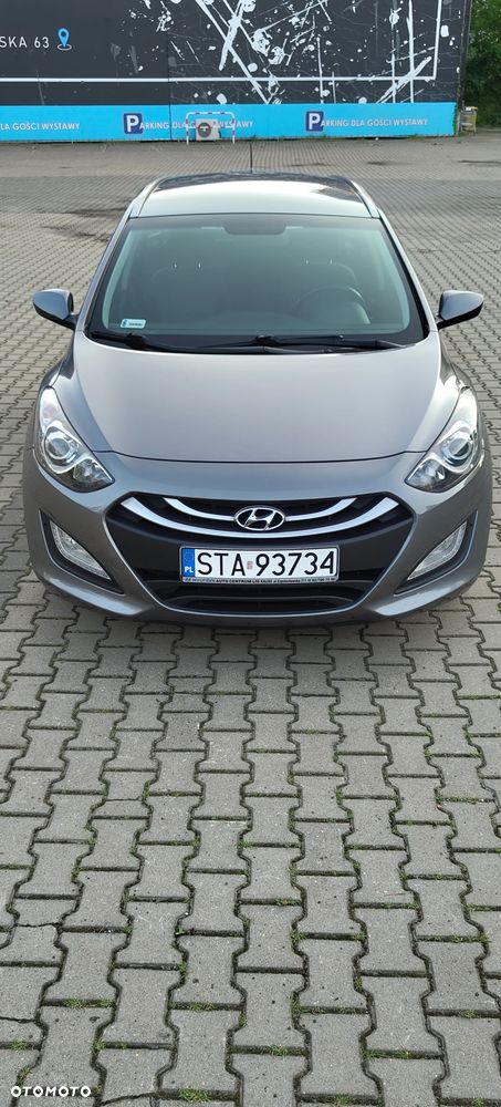 Hyundai i30 1.6 Comfort - 17