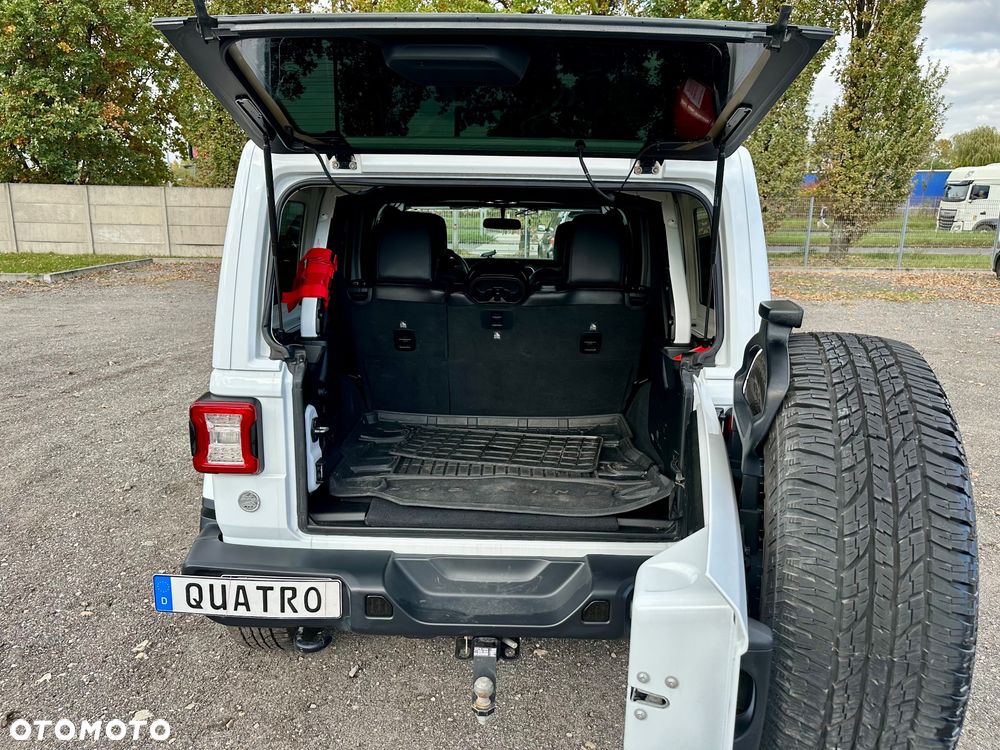 Jeep Wrangler Unlimited GME 2.0 Turbo Sahara - 20