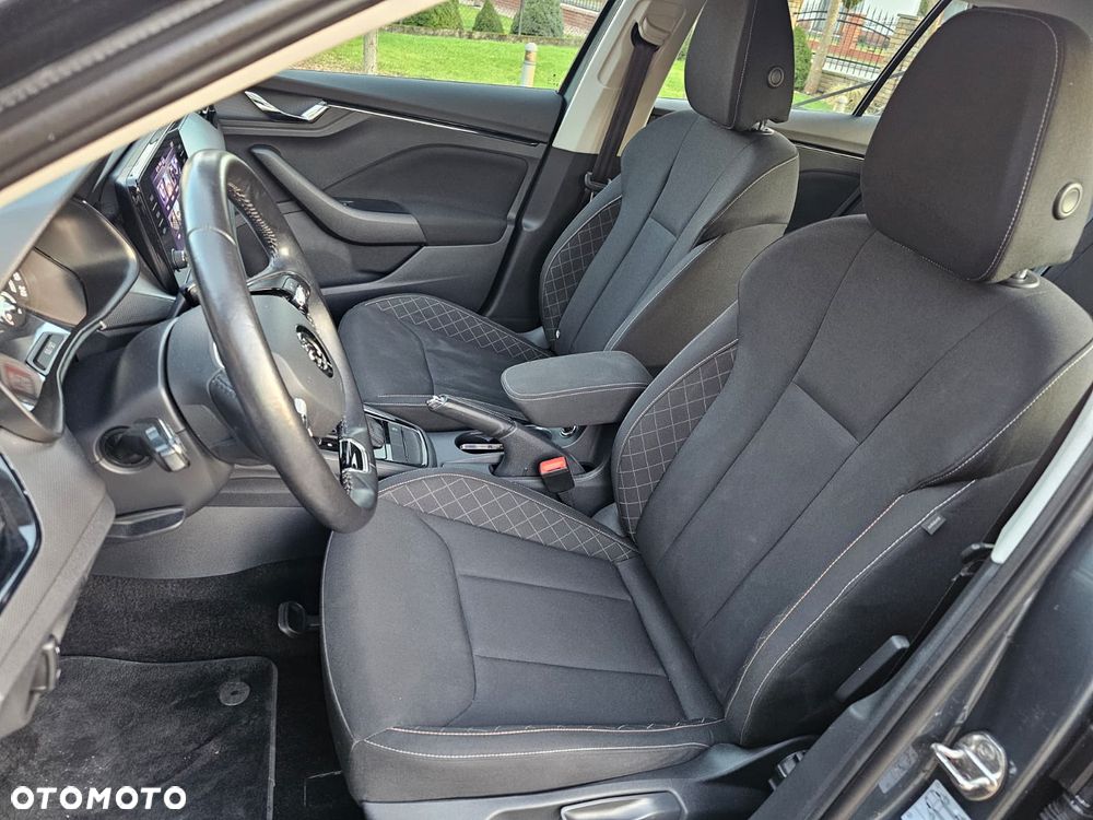 Skoda Kamiq 1.0 TSI Ambition DSG - 35