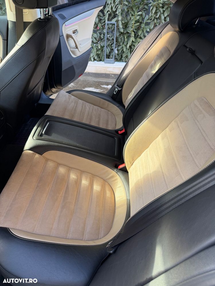 Volkswagen Passat CC - 16