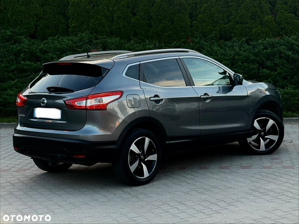 Nissan Qashqai - 13