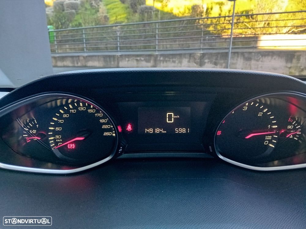 Peugeot 308 1.6 BlueHDi Active - 9