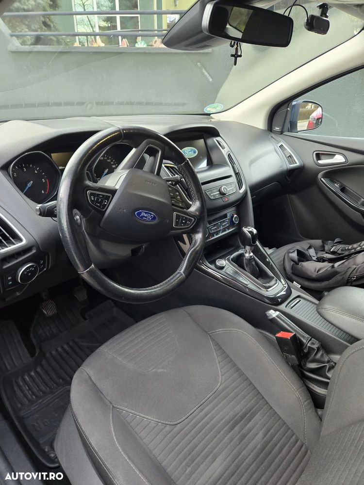 Ford Focus 2.0 EcoBlue Titanium - 6