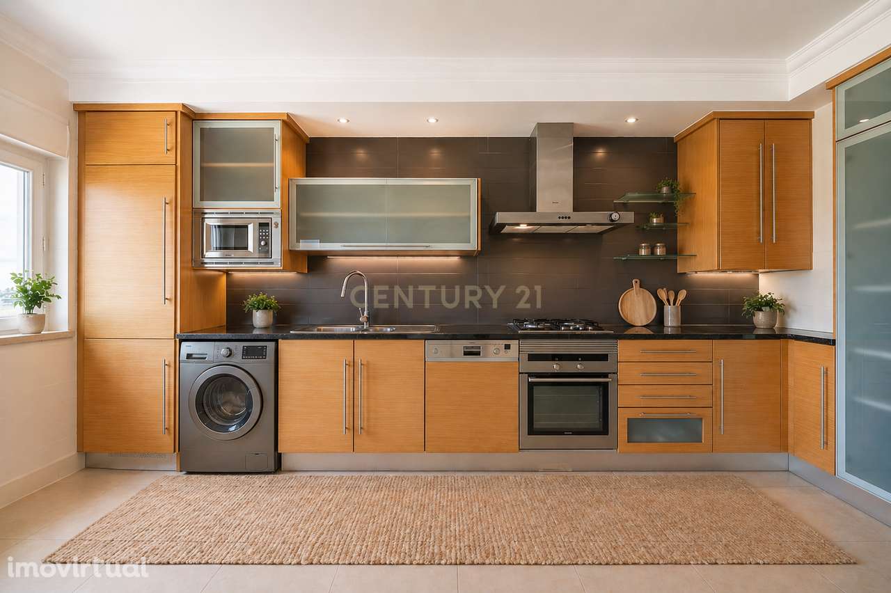 Duplex com Espaço, Luz e Eficiência Energética | Urbanização dos Moinh - Grande imagem: 4/33