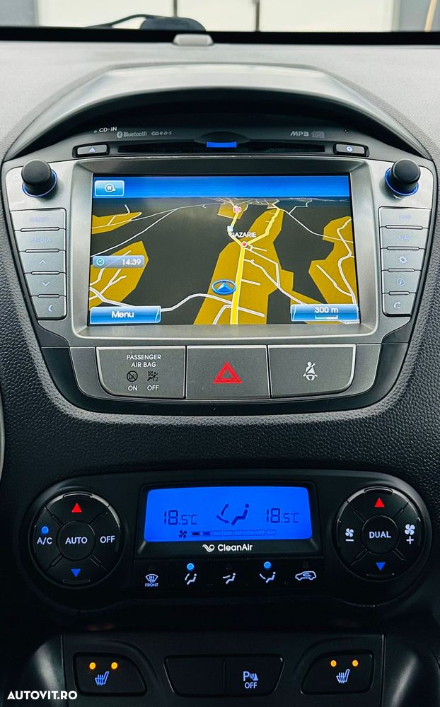 Hyundai ix35 blue 1.6 2WD Finale Silver - 25