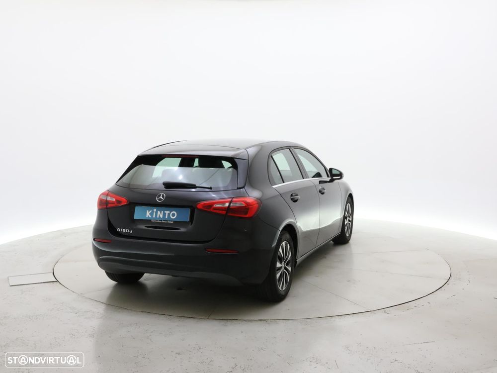 Mercedes-Benz A 180 d Style Plus - 6