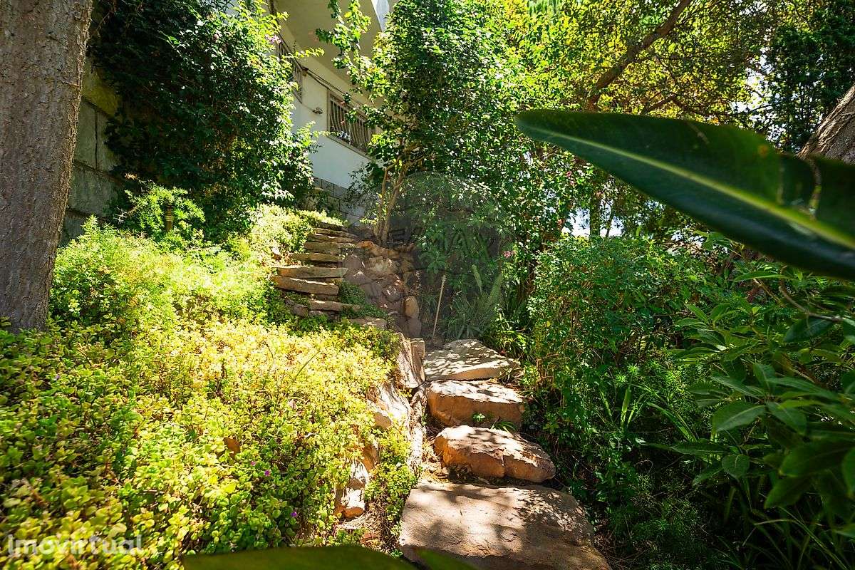 Moradia T8 para venda - Grande imagem: 3/30