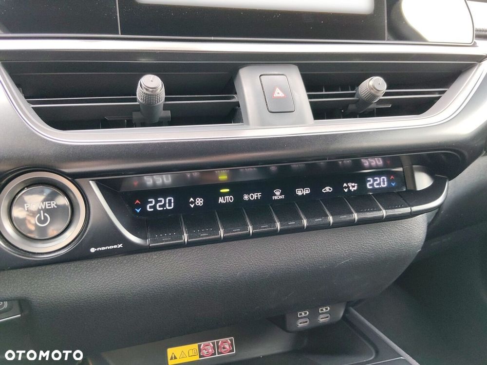 Lexus UX 250h GPF Business 2WD - 17