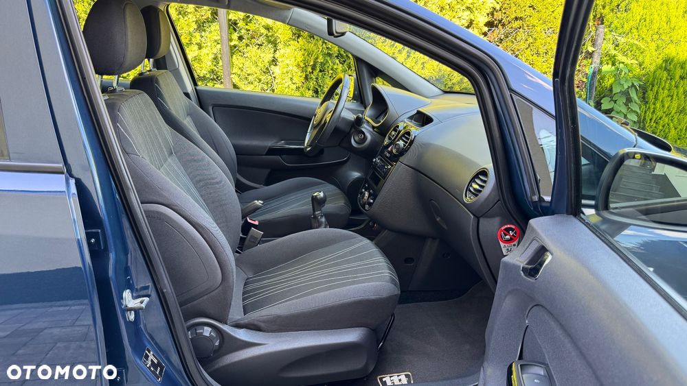 Opel Corsa - 29