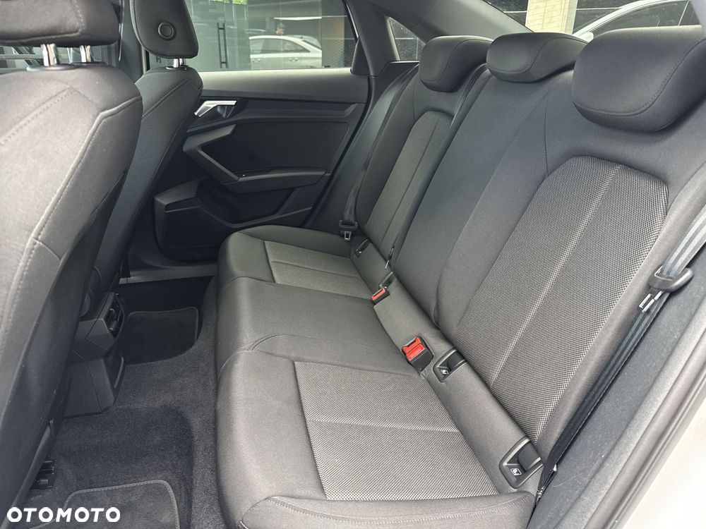Audi A3 Limousine 35 TFSI mHEV Advanced S tronic - 16