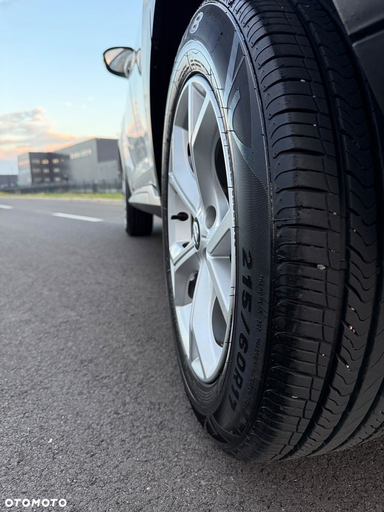 Nissan Juke 1.0 DIG-T N-Connecta - 16