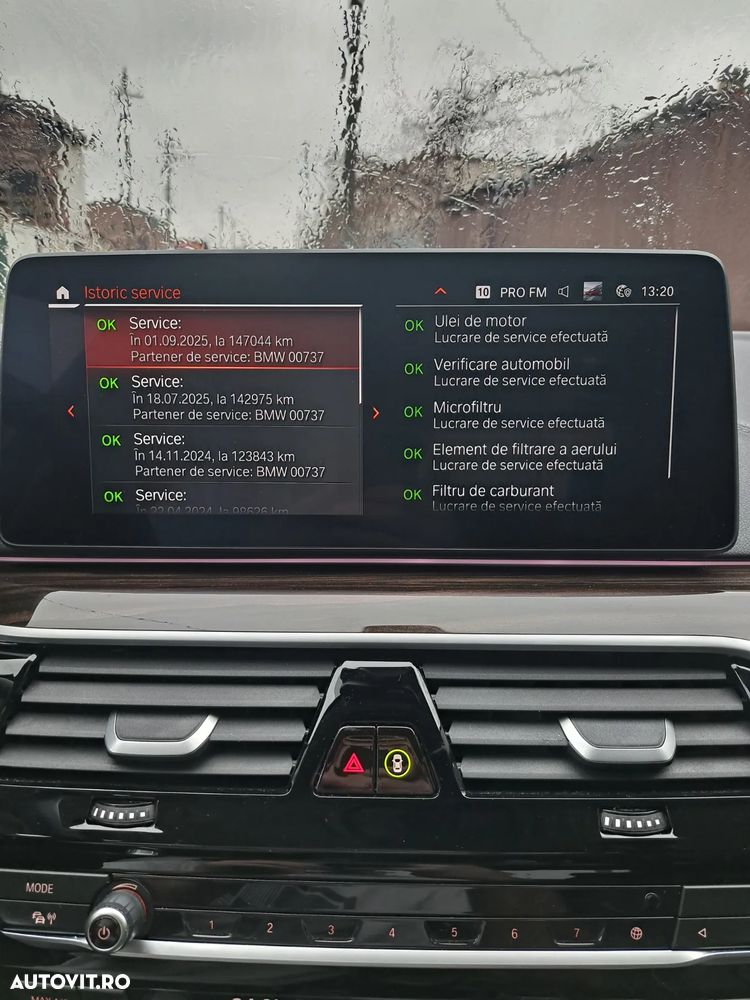 BMW Seria 5 520d xDrive AT MHEV - 33