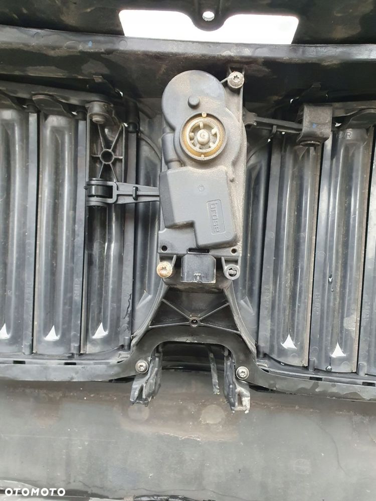 zderzak przód BMW 7 G11 A96 - 14