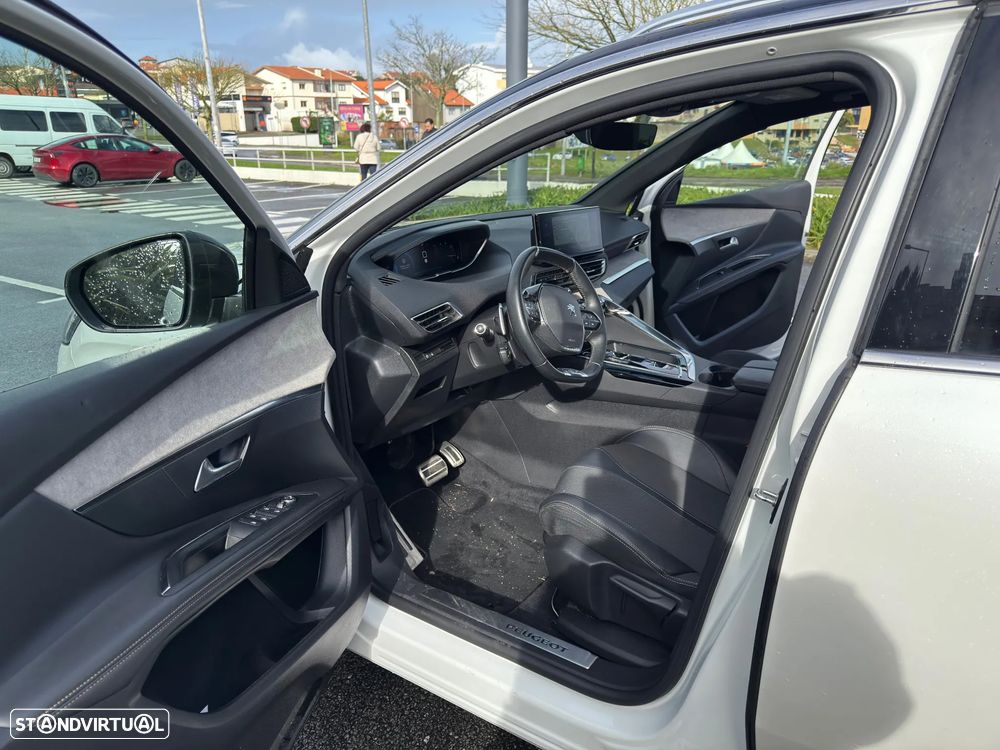 Peugeot 3008 1.5 BlueHDi GT EAT8 - 6
