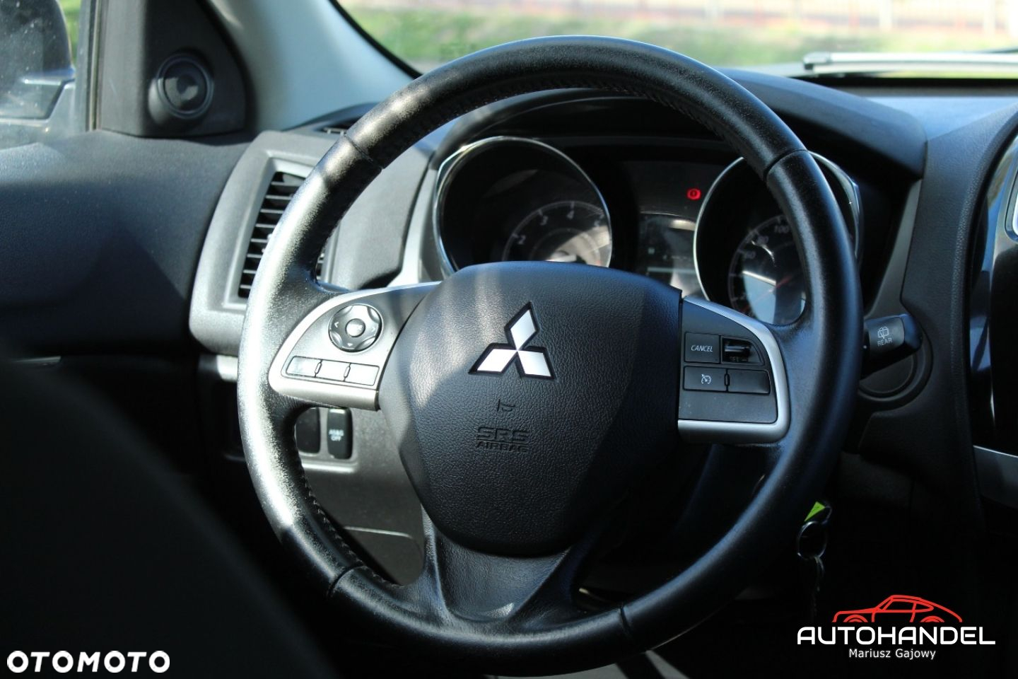 Mitsubishi ASX - 10