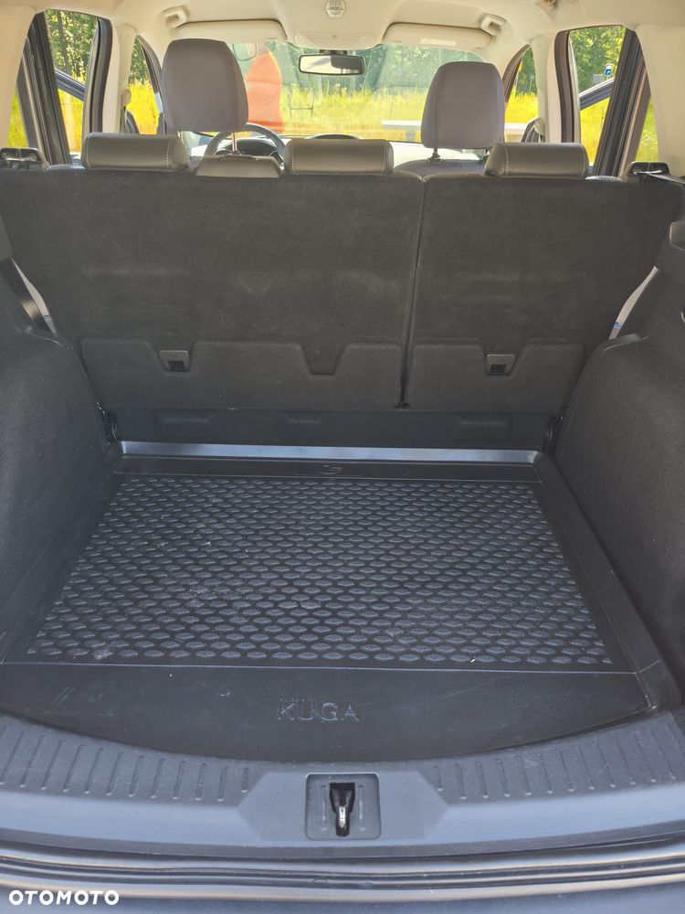 Ford Kuga 2.0 TDCi FWD Titanium - 19