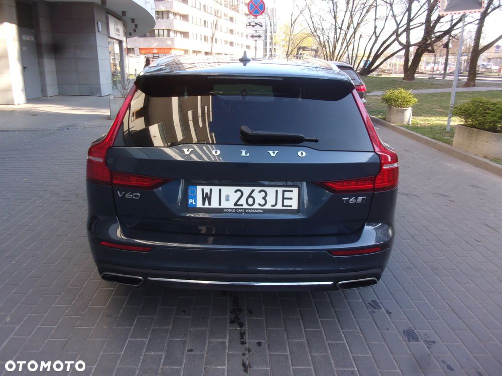 Volvo V60 T6 AWD Inscription - 3