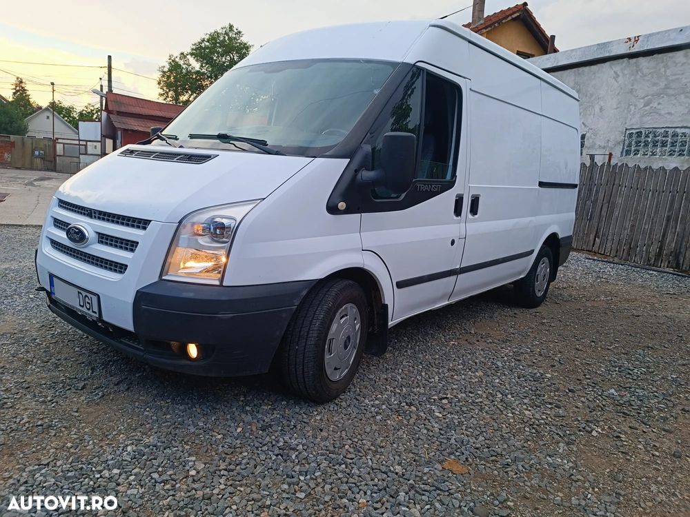 Ford Transit - 1