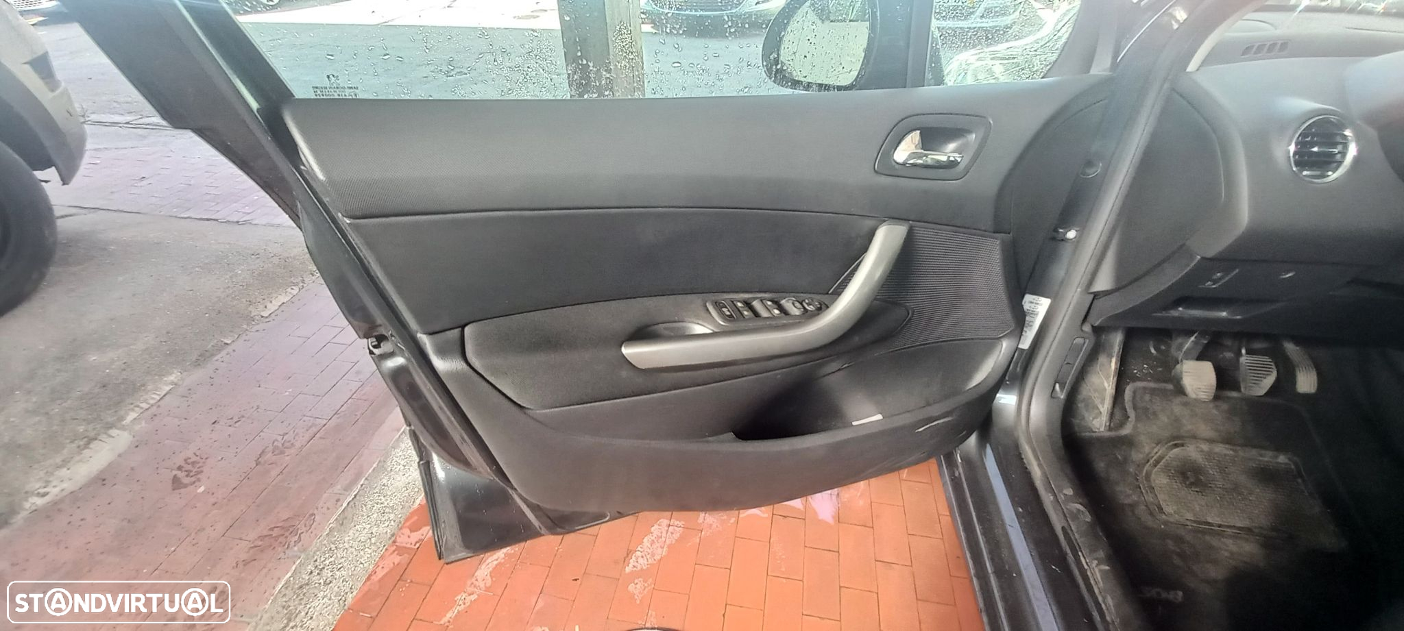 Peugeot 308 1.6 HDi Executive - 5