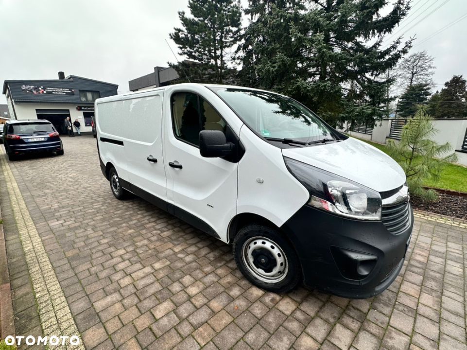 Opel Vivaro Chlodnia pod Farmaceutyki euro 6 - 4
