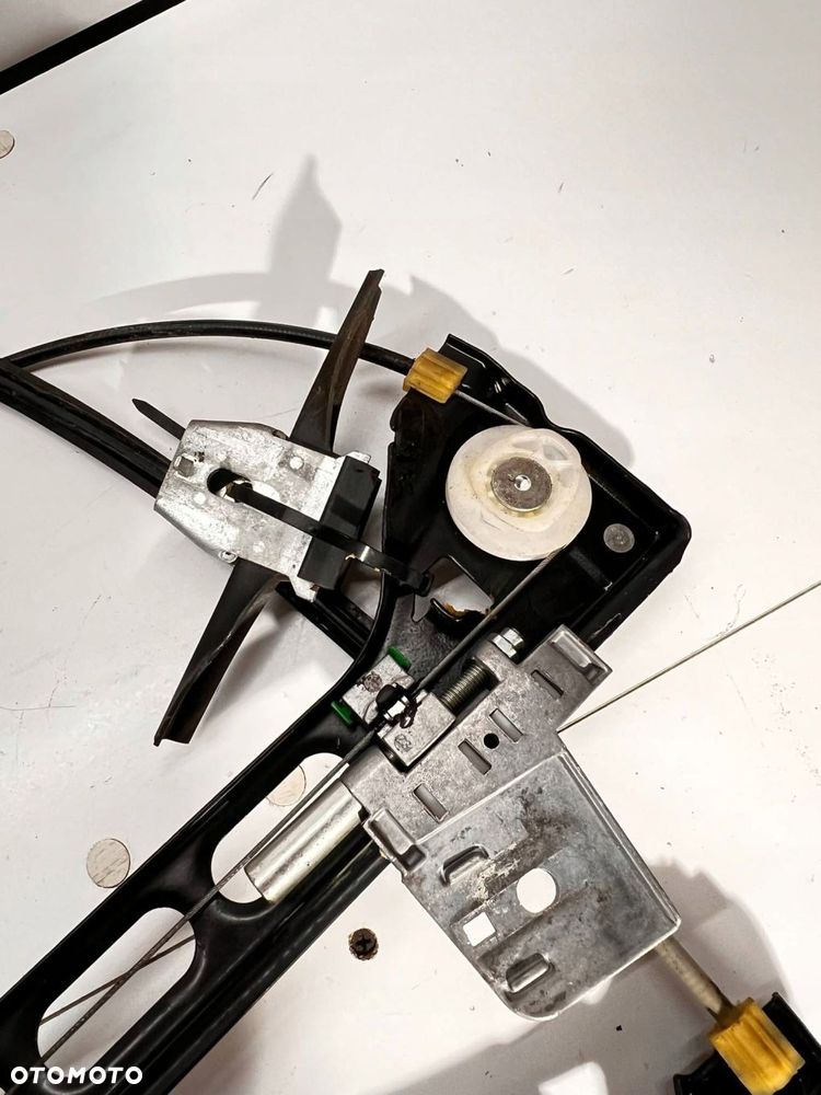 8J0 837 462 D Podnośnik szyby drzwi Audi TT TTS Mk2 2008 Prawa PRAWY - 6