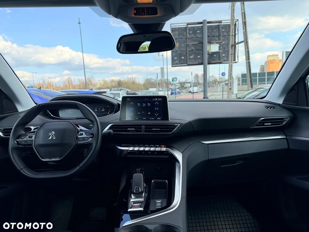 Peugeot 3008 1.5 BlueHDi Active Pack S&S EAT8 - 18