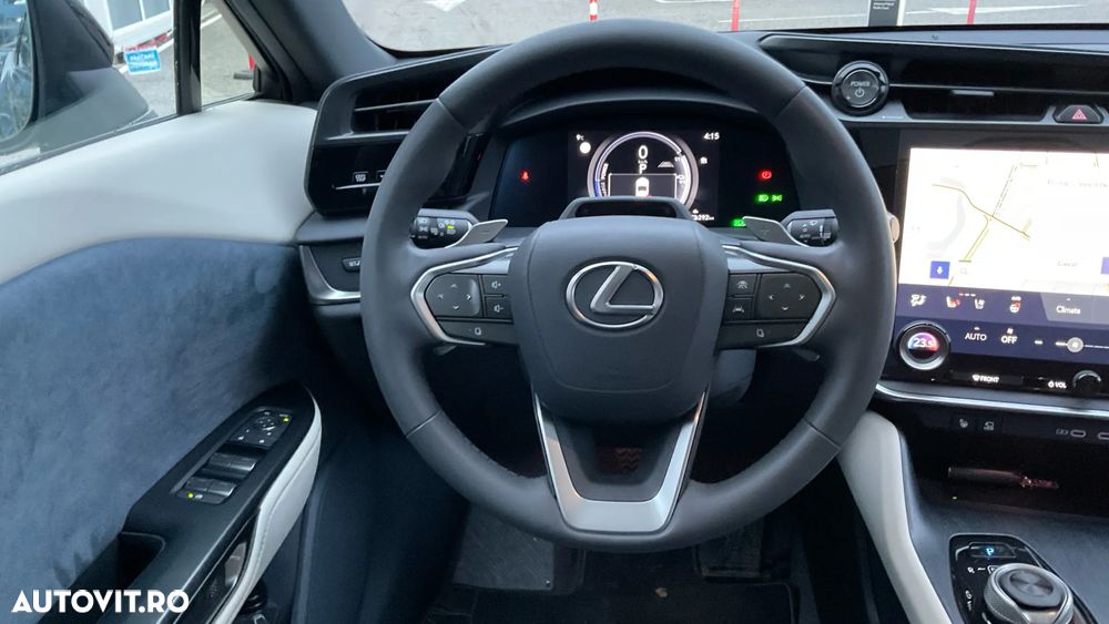 Lexus RZ 450e AWD Luxury - 18