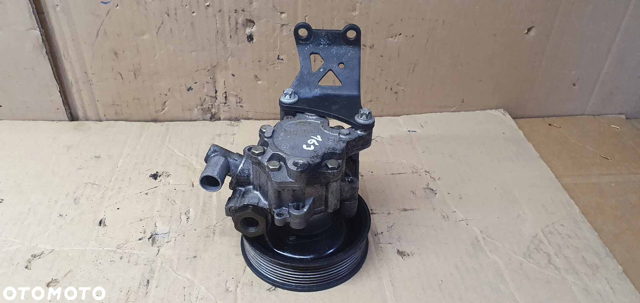 Pompa wspomagania kierownicy Mercedes ML W163 4.0 CDI A6282360010 - 3
