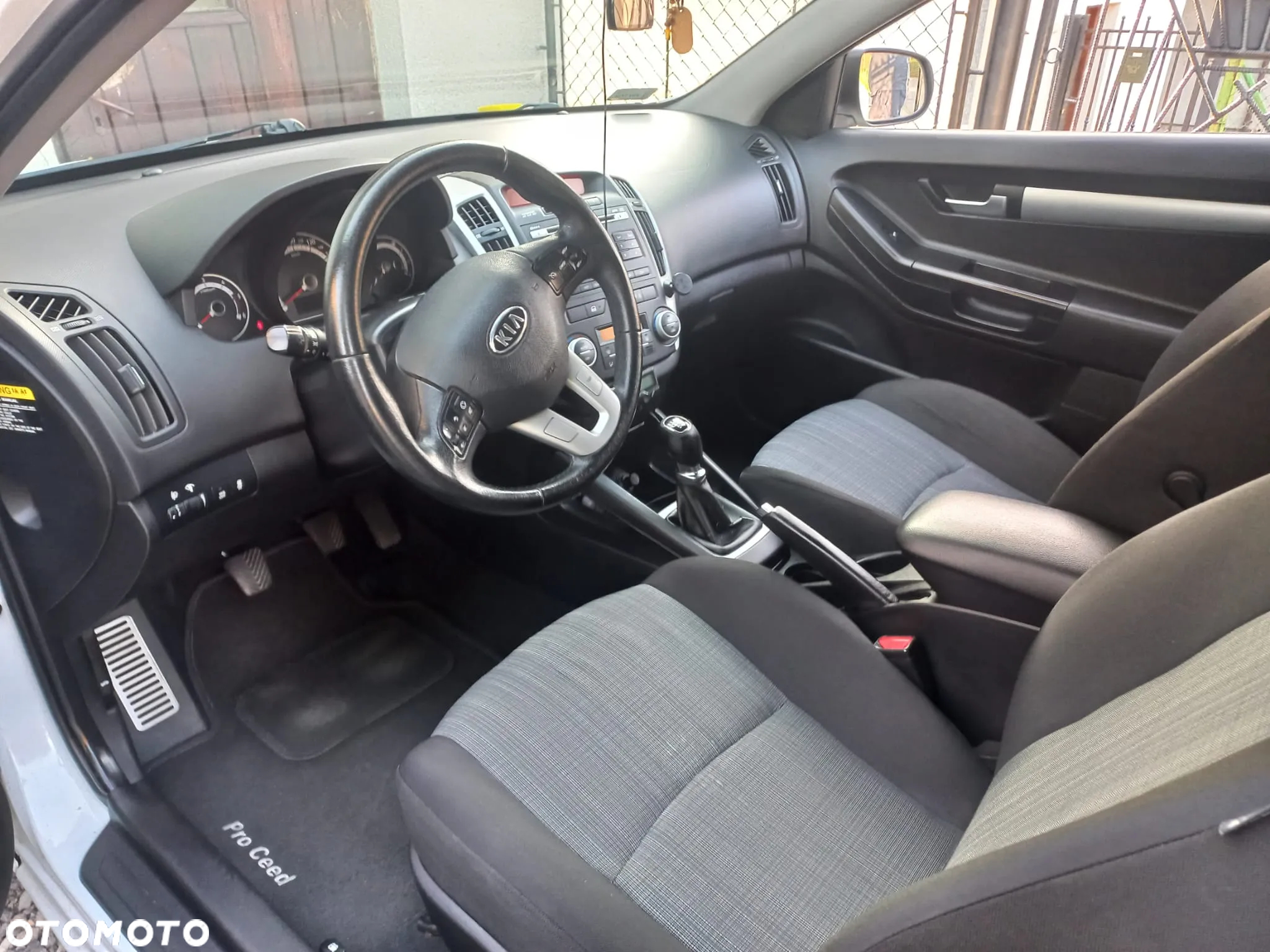 Kia Ceed - 2