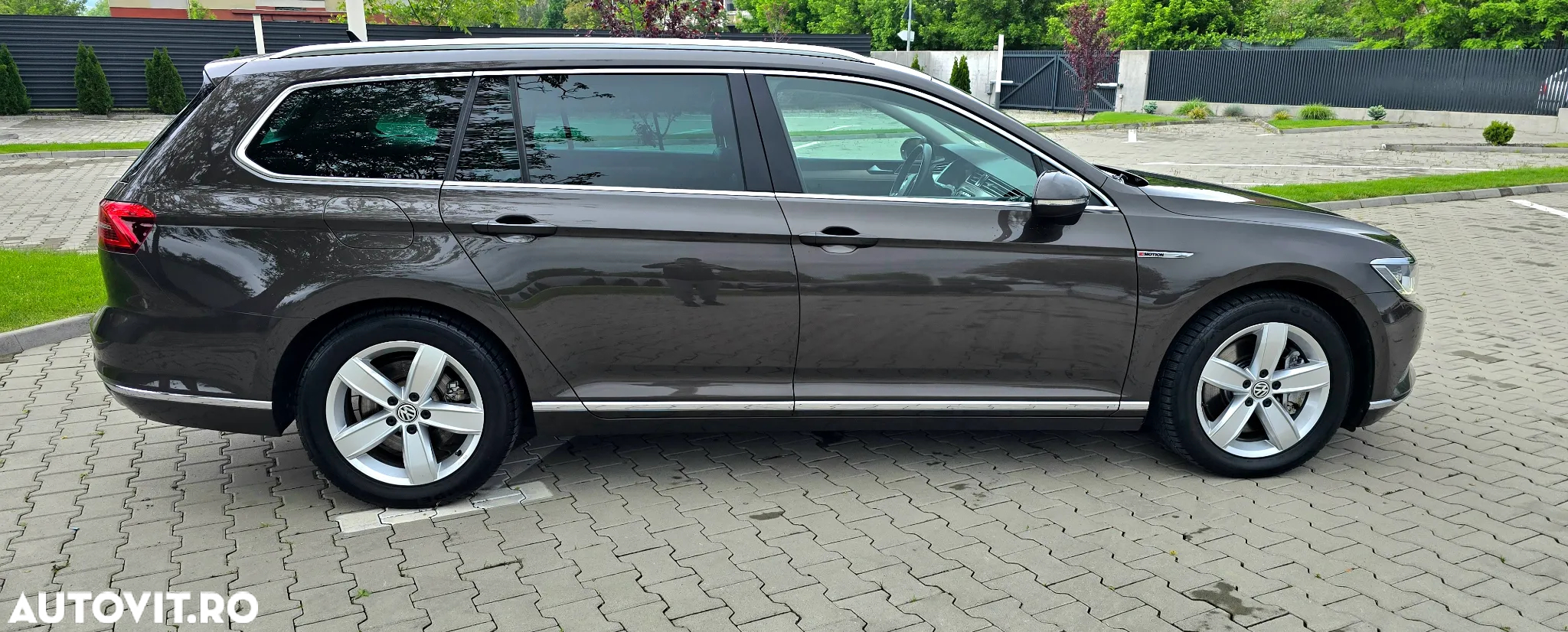 Volkswagen Passat Variant 2.0 BiTDI 4Mot DSG Highline - 3
