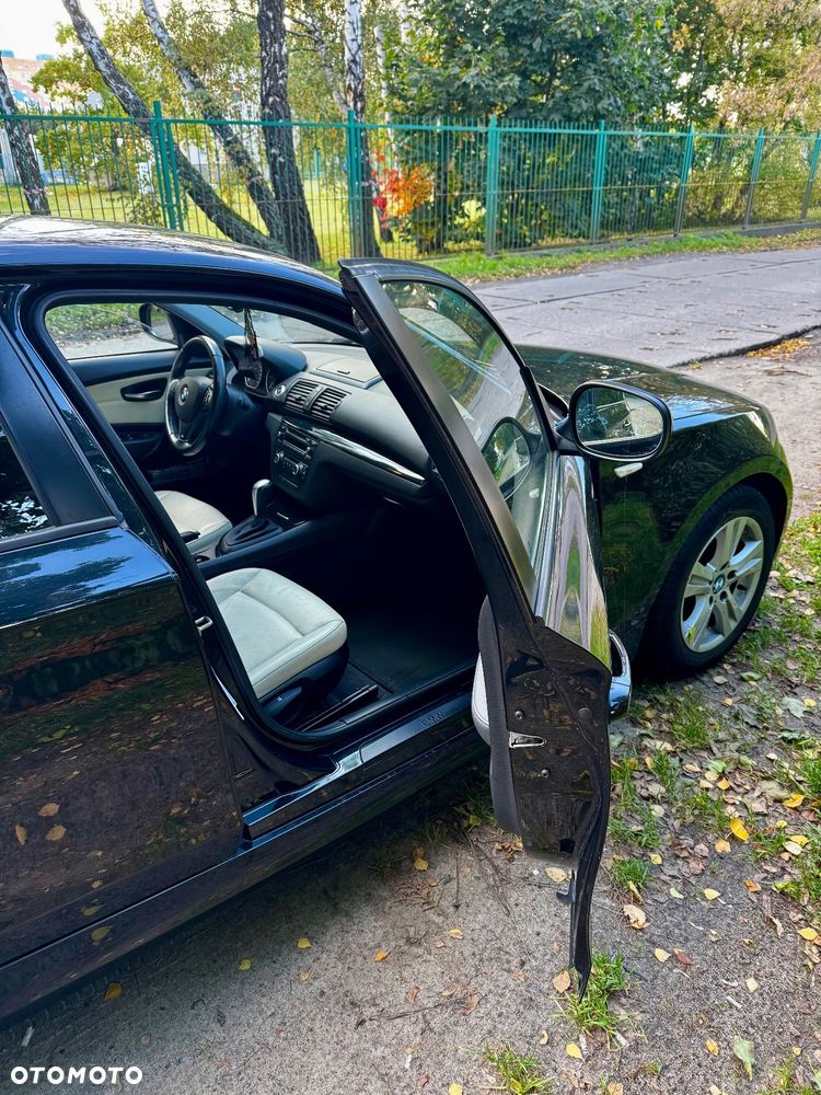 BMW Seria 1 - 18