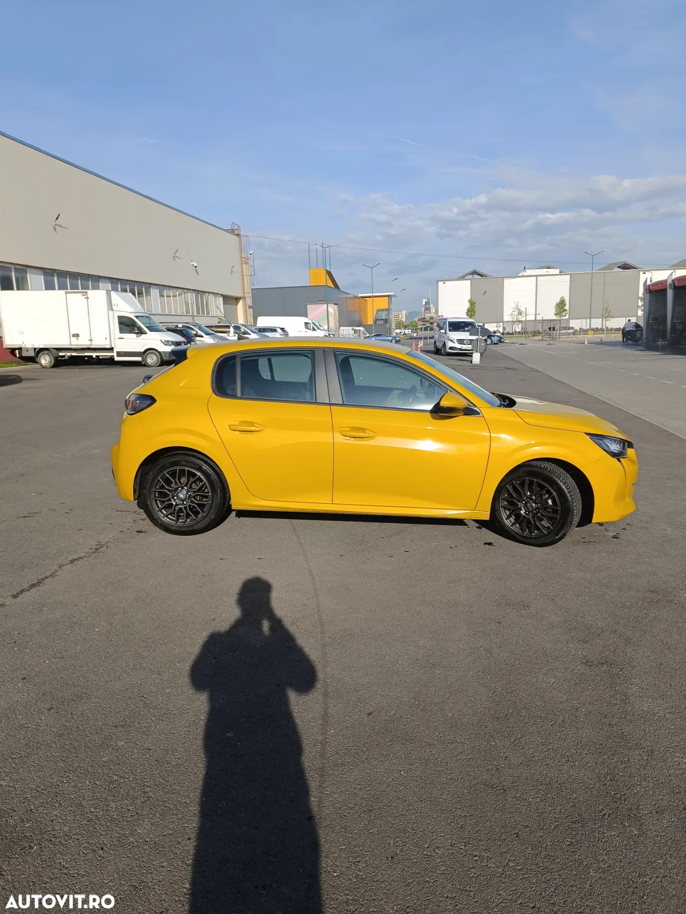 Peugeot 208 1.2 L PureTech STT Active Pack - 2